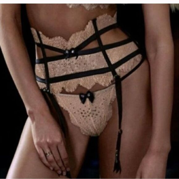 VICTORIA'S SECRET Very Sexy Garter Belt Gold 2014 Fashion Show XS/S - Picture 2 of 7